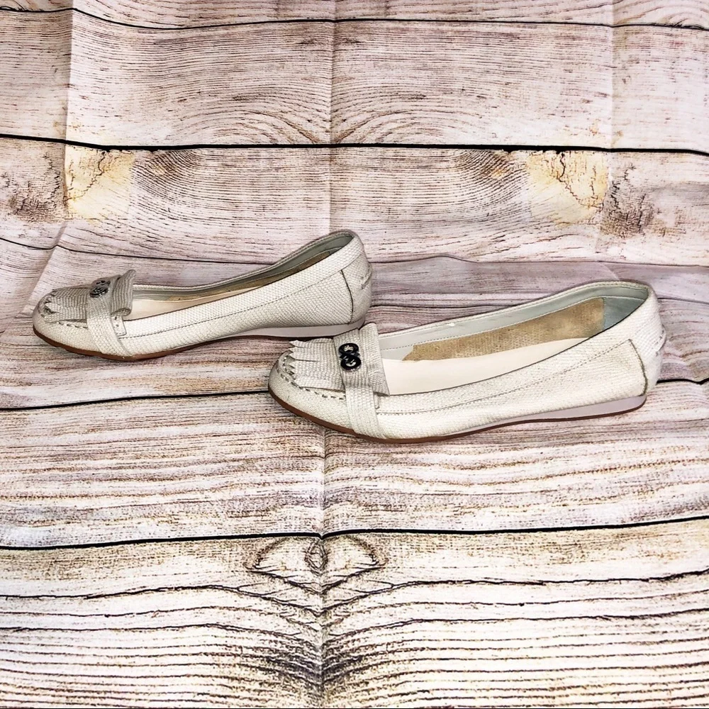 Cole Haan Silver/White Loafers Size 6B